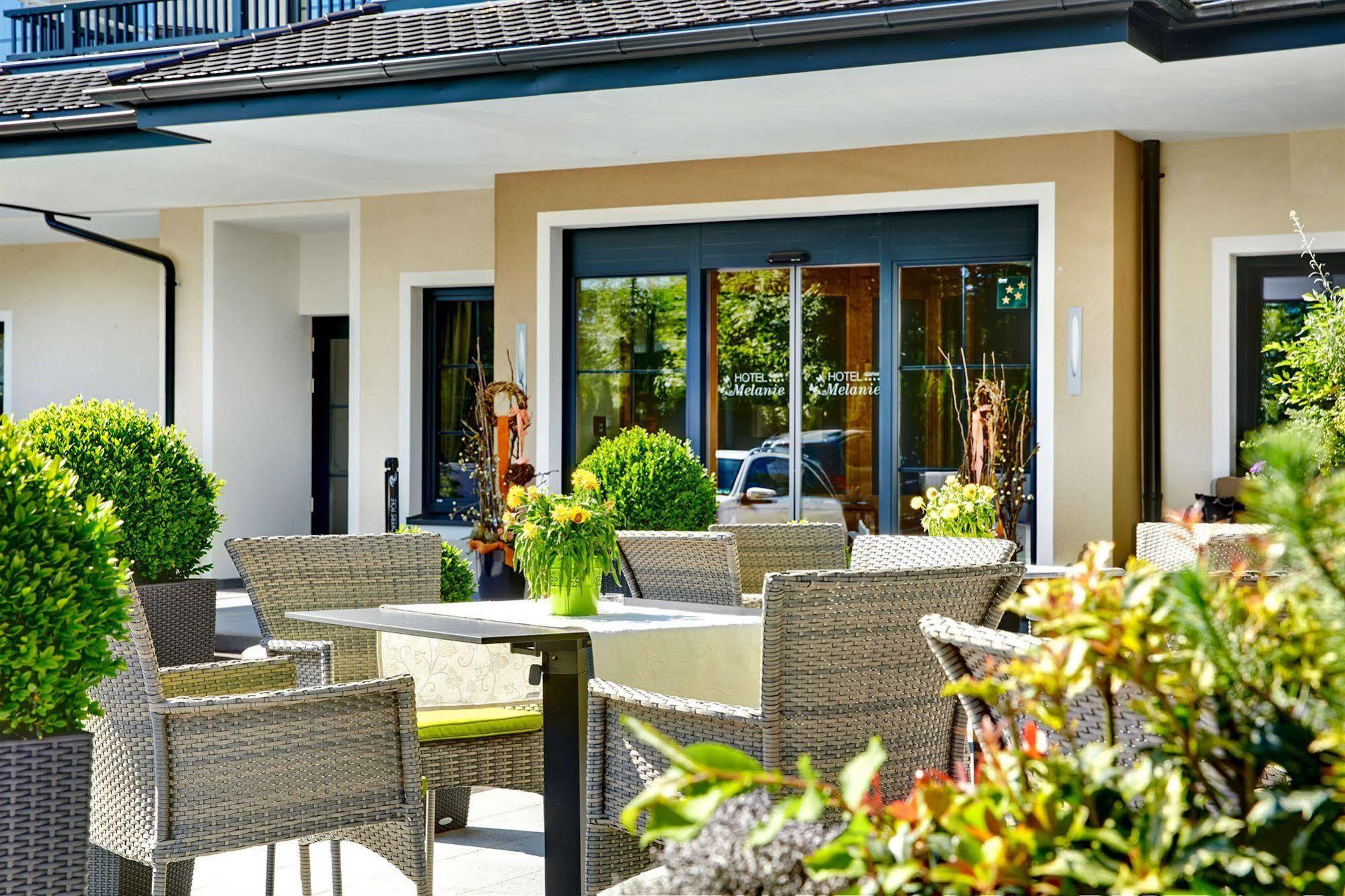 Hotel Garni Melanie Wals-Siezenheim Esterno foto