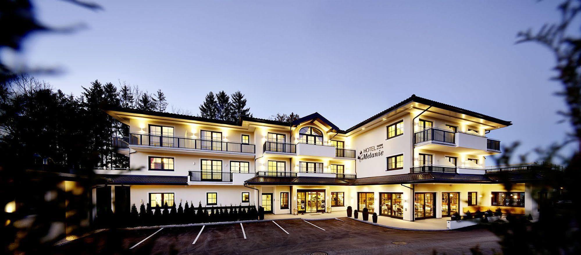 Hotel Garni Melanie Wals-Siezenheim Esterno foto